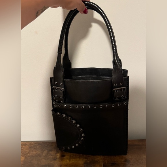 Authentic Yves Saint Laurent  Leather Grommet Detail Shoulder Handbag Black. - Picture 14 of 14